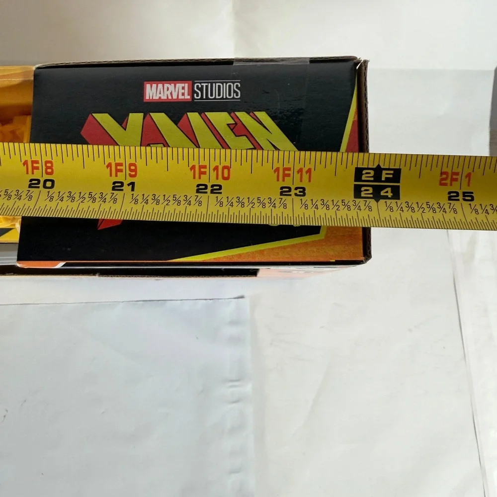 Nerf Elite Marvel X-Men '97 Wolverine Blaster Claw Pump Action Toy 12 Darts